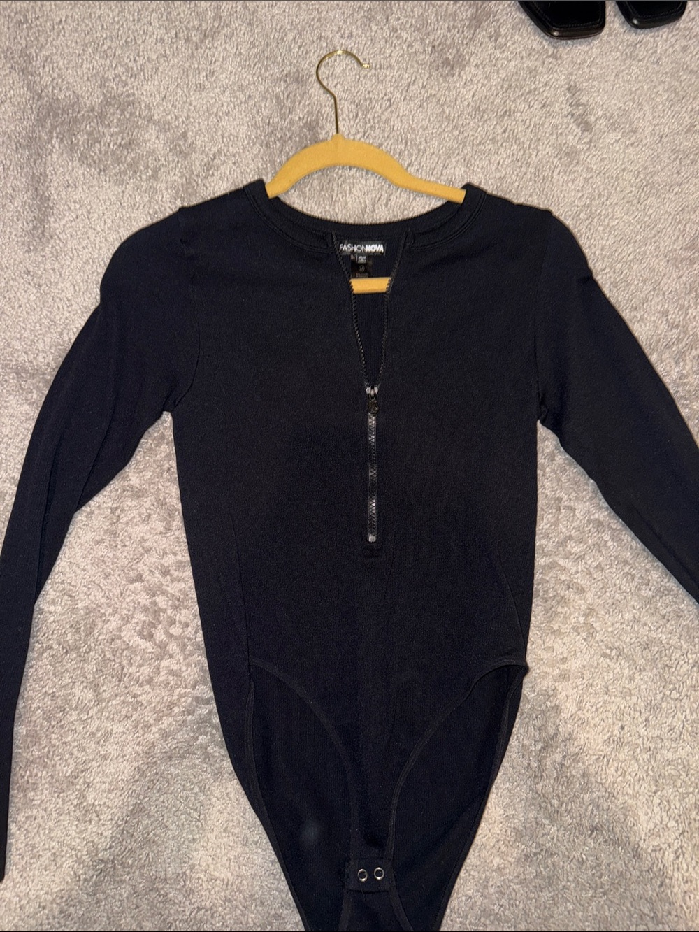 Fashion Nova Black Long-Sleeve Zip Front Bodysuit Sweater